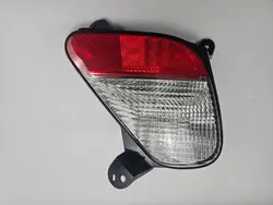 Luz de nevoeiro traseira direita OEM 1149-226R Mitsubishi Eclipse Cross