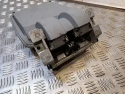 Audi Q7 4M keskikäytävän käsinoja OEM 4M0864207D