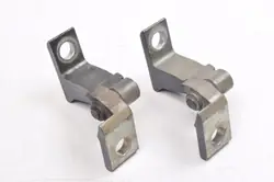 Skoda Ovenrajoitin OEM 8V5833404D Oikea Etu