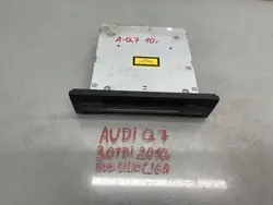 Audi Q7 4L Navigaattoradio OEM 4L0035666B