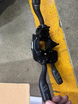 Kombischalter Audi A6 III C6