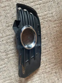 Rejilla derecha Mercedes W204 A2048850223