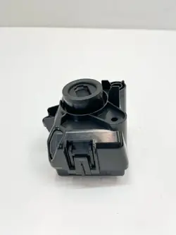 Pieza Mercedes-Benz SL R231 OEM A2316800114 Usada