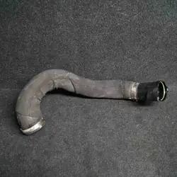 Tuyau d'intercooler droit Audi A6 4G0145738AG