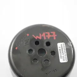 Mercedes W177 Poulie de Pompe à Eau A2822060019