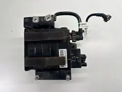 Käytetty Ford OEM GN139E857A polttoaineparifiltteri