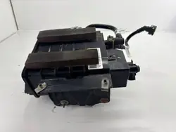 Begagnad Ford OEM GN139E857A bränsleångskolfilter