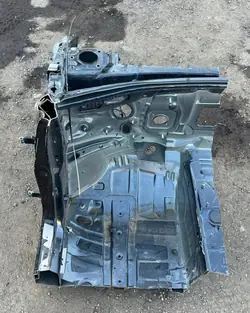 CWIARTKAPPW177 Fram Vänster Stänkskärm Mercedes A-Klass