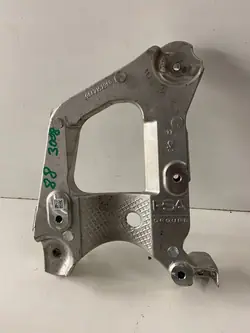 OEM 9842152980 ilmastointikompressorin kiinnike Peugeot