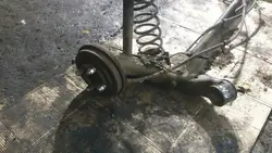 Poutre de suspension KOMPLETNA ANTERCENTRUM Kia Picanto II