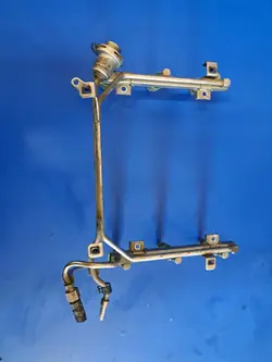 Insprutningsräl OEM 078133681BA för Audi A4 B6 2.4