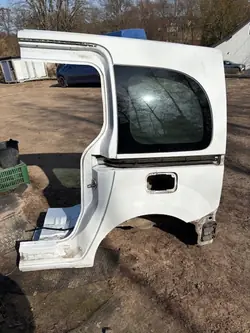 OEM 669835B Bakre vänster stänkskärm för Renault Kangoo II