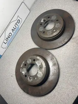 Begagnad bakre vänster bromsskiva OEM 34216772085 BMW 5