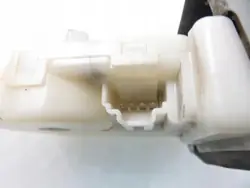 Fecho de porta-malas Renault OE OEM M977861 - Usado