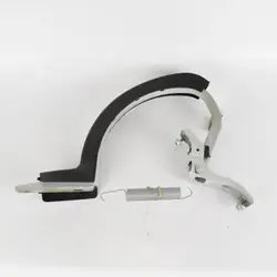 Höger bagageluckgångjärn OEM A1187500200 Mercedes CLA II