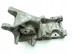 Soporte tensor de bomba de agua PEU101920 para Rover 200