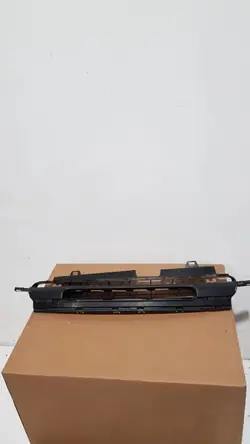 Rejilla de ventilación delantera OEM 9650213777 Citroen Xsara Picasso