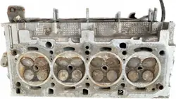 Cylinderhuvud OEM 4684088 för Fiat 1.8 16V