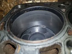 Bloc moteur inférieur OEM mercedes413 2.0TDI 170CH