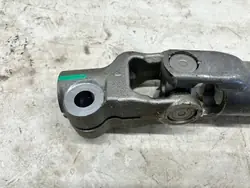 OYT23433 Croisillon de colonne pour Yaris IV