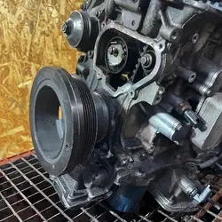 Bloc moteur Citroen Peugeot 208 HN02 complet