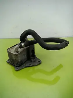 Refroidisseur d'huile OEM 5989070271 pour Alfa Romeo 159