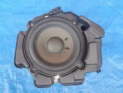 Altavoz de puerta Audi OE 4H0035302 - Usado