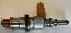Injecteur AdBlue FAP OEM H8200778880 d'occasion