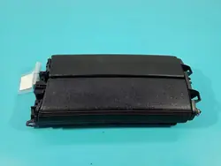 Mercedes Tunnel-käsinoja OEM A1776806603 Käytetty