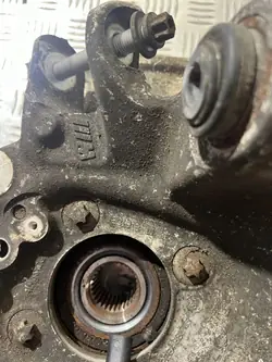Moyeu de roue arrière BMW OEM 2284881 pour M2 F87 2018