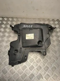 Mercedes-Benz GLE 2020 sisätuki OEM A1676204501