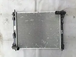 Radiador de agua Nissan Juke 21410-BA61A