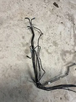 Manguera asistencia freno BMW OEM 6787541 - Usado