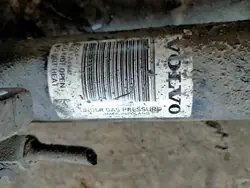 VOLVO S90 V90 CC Stötdämparefäste OEM