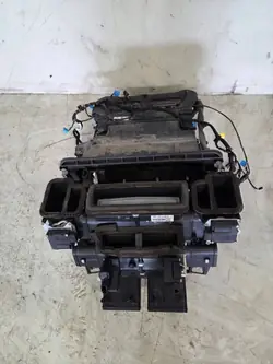 Ensemble Chauffage Audi A8 D3 OEM 4E0820003M Occasion