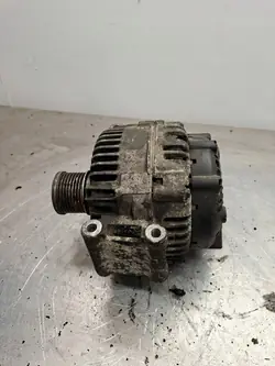 Alternateur Mercedes-Benz ML W164 OE A64 215 40502