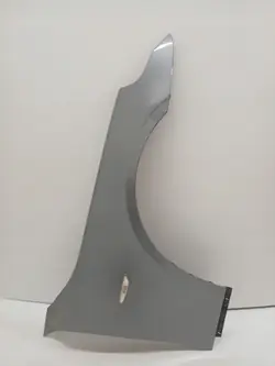 Parafango anteriore destro BMW E60 A52/7 OEM 7111430