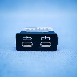 Conector Porta USB OEM 84105A84163 para BMW X5 G05