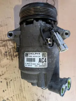 Ilmastointikompressori Opel Astra 3 H Zafira B 1.6 1.8 16V