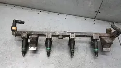 Rail d'injecteur OEM 98MF-9D280 pour Ford Focus MK1 Berline