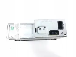 Audi Q7 CD/DVD-vaihtaja OEM 4L0910110B - Käytetty