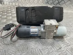 Pompe hydraulique toit Mini OE OEM 7322027 d'occasion