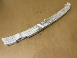 Nissan Micra K13 etupuskurin absorboija OEM 62090-3HN0A
