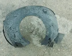 BMW Z4 E85 02-06 Oikea Etulokasuoja 7012728