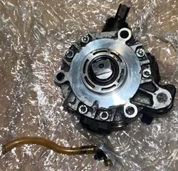 Brandstofpomp Volvo S40 C30 V50 C70 S80 2.0 D 136PK 5WS40163