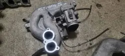 Collecteur d'admission BMW 3 E36 OEM 11611743139 1.8L