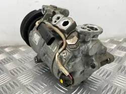 Compresseur A/C Mercedes W242 W246 W176 C117 C118 X156 A0038304360