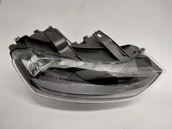 Audi Q3 8U Phare droit OEM 8U0941004M