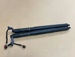 AUDI Q5 80A Bakluckans aktuatorer 80A827851D