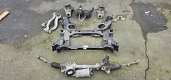 BMW Vorderer Träger OEM 6877320 - Gebraucht